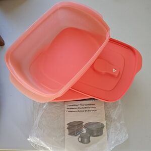 Tupperware containers